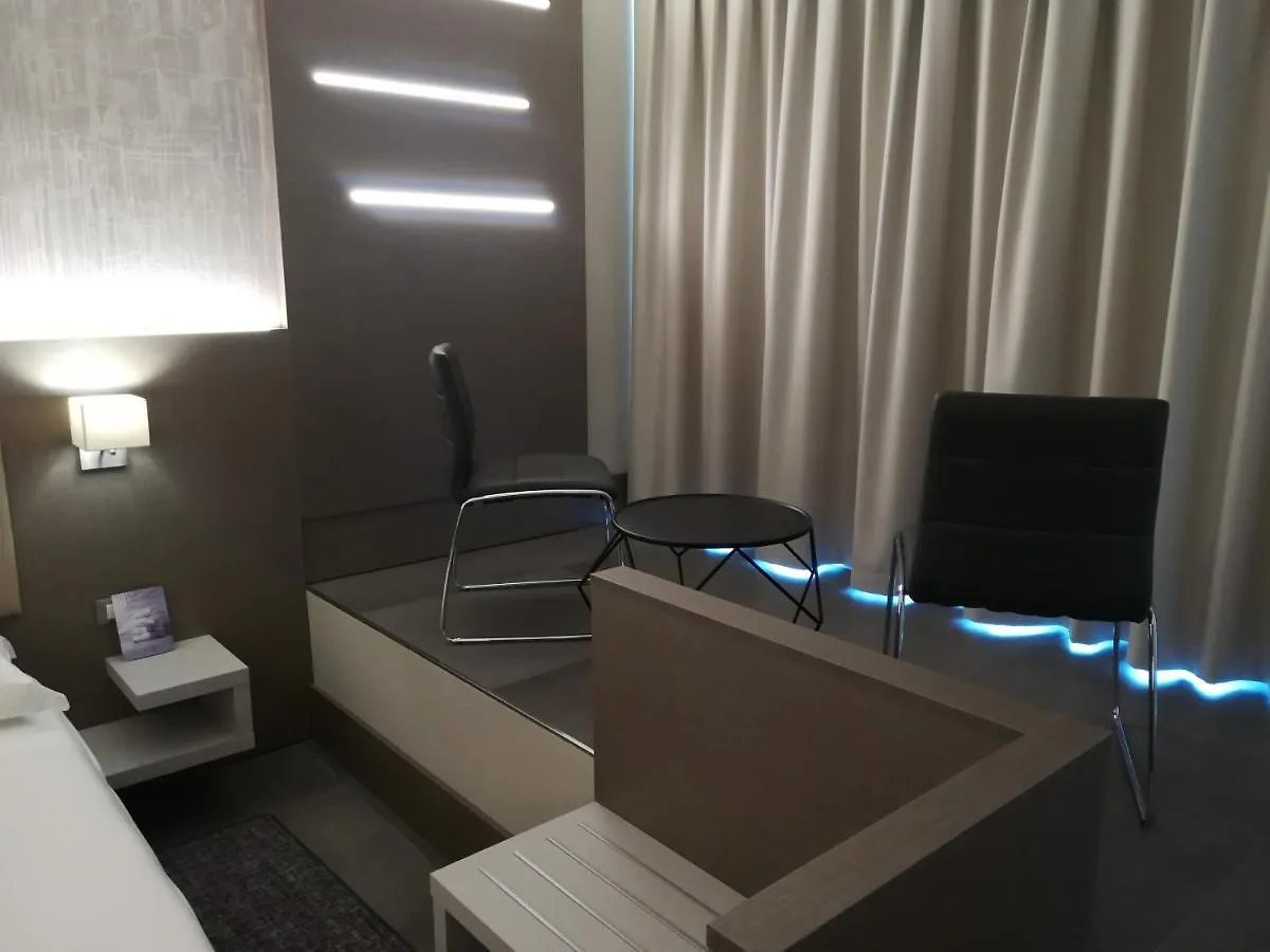 Poggio Hotel Аренцано 4*,  Италия
