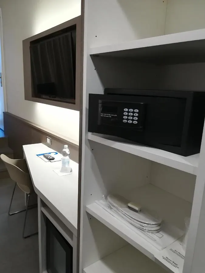Poggio Hotel Аренцано