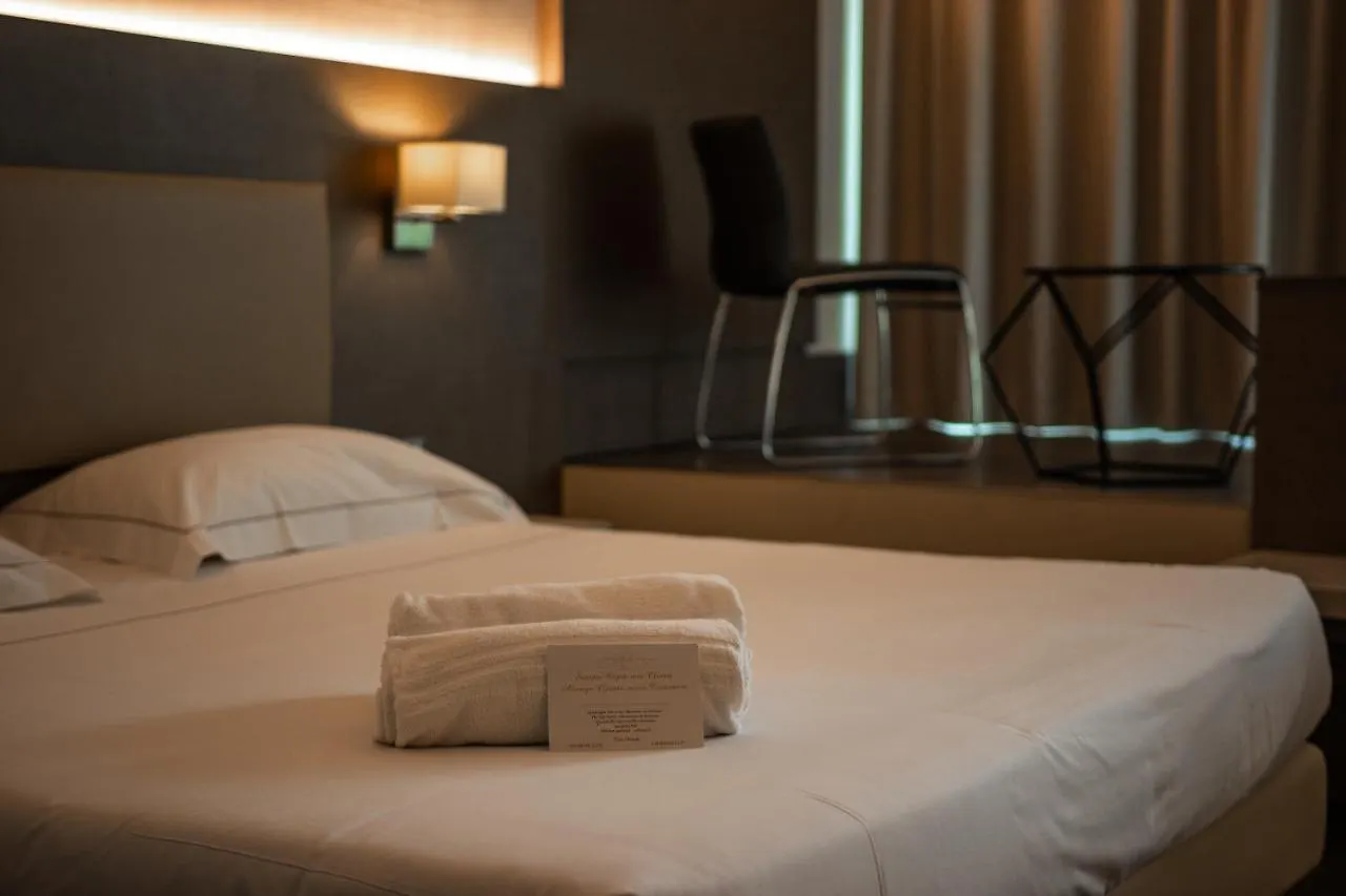 Poggio Hotel Аренцано