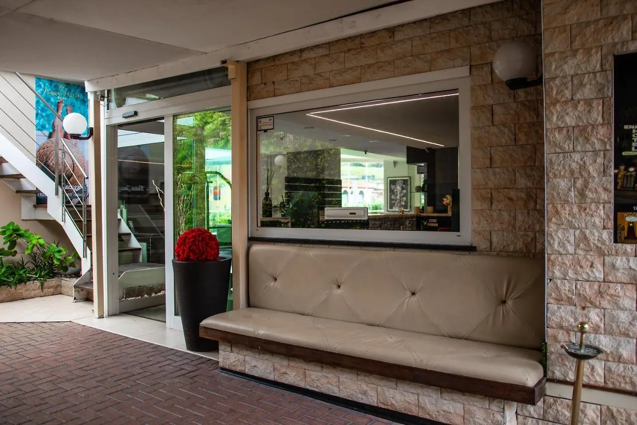 Poggio Hotel Аренцано